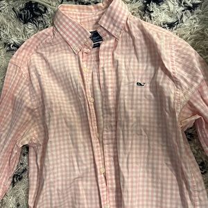 Vineyard vines button down shirt long sleeve.